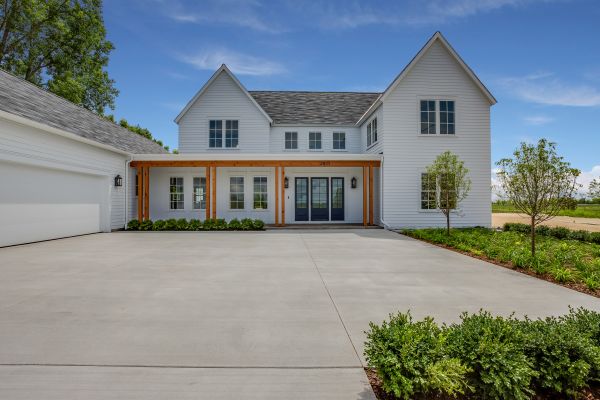 Cost of Concrete Driveway Service in Visalia