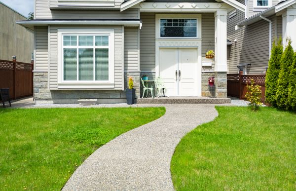 Concrete Path Construction in Visalia